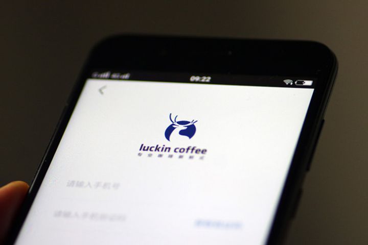 Luckin Coffee Turns Up Heat on Starbucks With Major Food Supply Deal