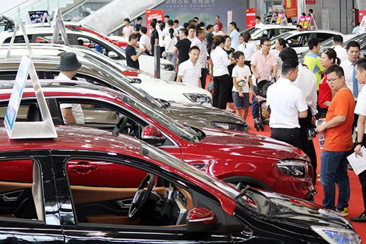 China's Auto Market Will Rebound From August Lull, Commerce Ministry Says