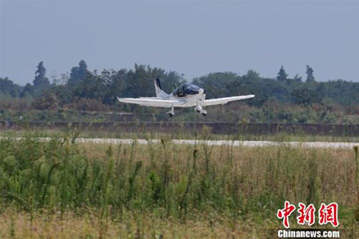 China's First Privately Made Plane Completes Maiden Flight