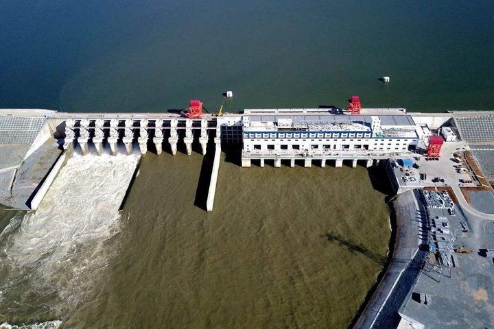 Chinese Firm Starts Up Cambodia's Largest Hydropower Station