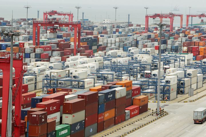China's Trade Growth May Slow in Fourth Quarter, Customs Authorities Say