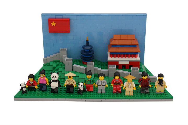 Lego Aims to Expand Business to More Chinese Cities