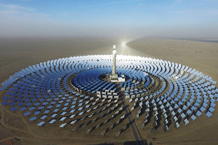 China Puts 200 Megawatt-Hour Concentrated Solar Power Plant Into Operation