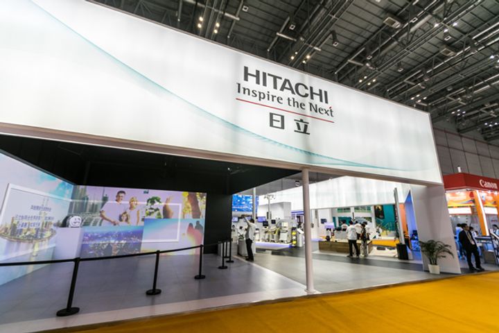Hitachi Shows How to Recycle Cars, Keep Subways Safe at China Import Expo