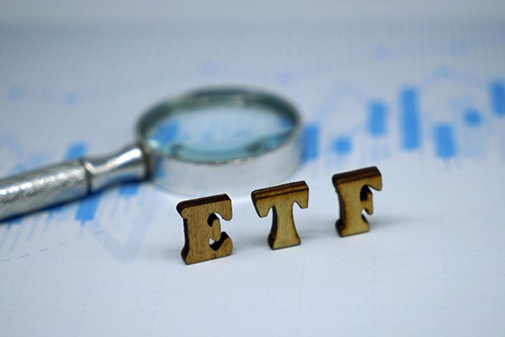 Chinese Investors Plowed USD6.2 Billion Into ETFs Last Month