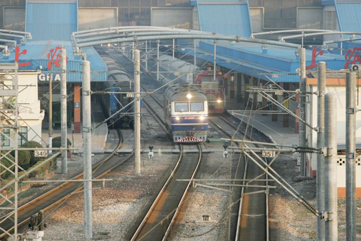Annual Rail Passengers in Yangtze River Delta Hit 1.3 billion for First Time