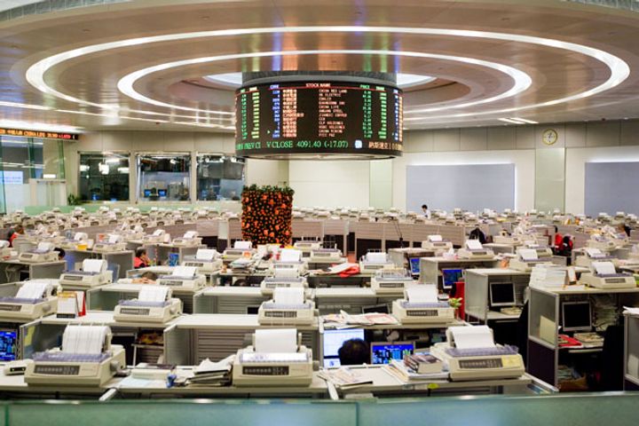 Hong Kong Racks Up Record IPO Count This Year, Raises USD37 Billion 