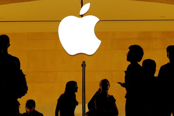 Apple Challenges China Sales Ban in Court