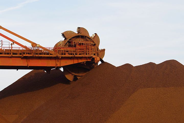 Dalian's Iron Ore Futures Exchange Opens to Foreign Individual Investors