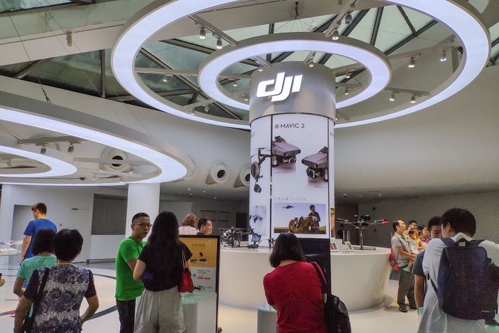 US Company Sues China's Xiaomi, DJI in NY for Violating Selfie Sticks
