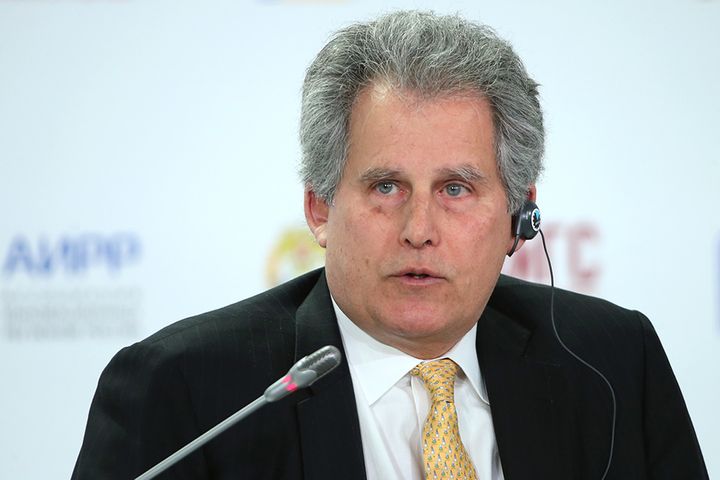 [Exclusive] Fed to Watch Before Cutting Rates; China Should Liberalize Them, IMF's Lipton Says