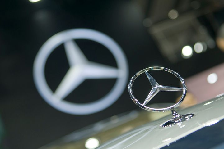 Chinese Mercedes-Benz Dealer Doubles Service Fee, Ignoring Recent Scandal