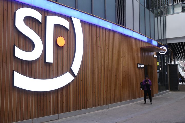 SF Holding to Issue USD968 Million in Convertible Bonds