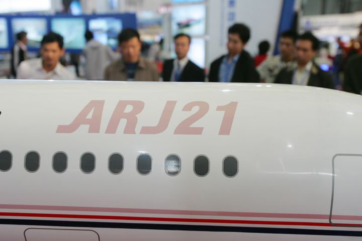 China's Three Biggest Airlines to Begin Using Locally Made Jets