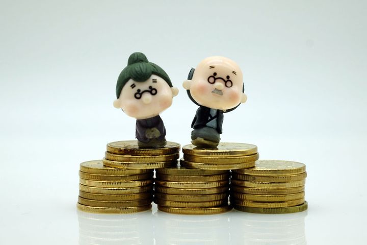 China's Pension Fund Could Dry Up by 2035, State Researcher Says