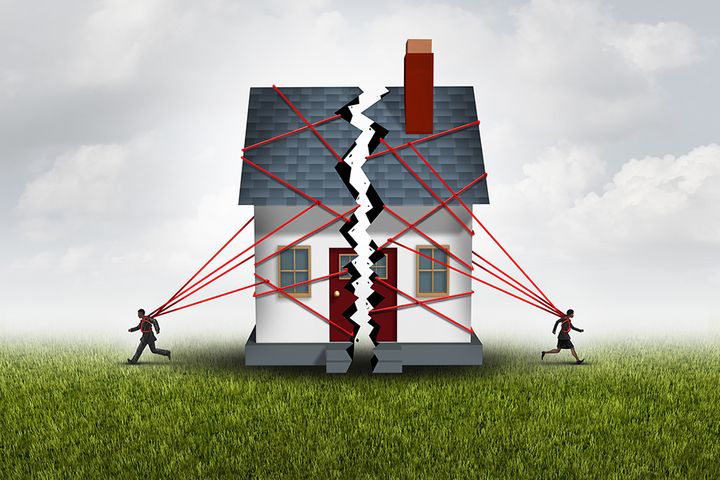 China Crafts Credit System to Scotch Sham Divorce Housing Scam