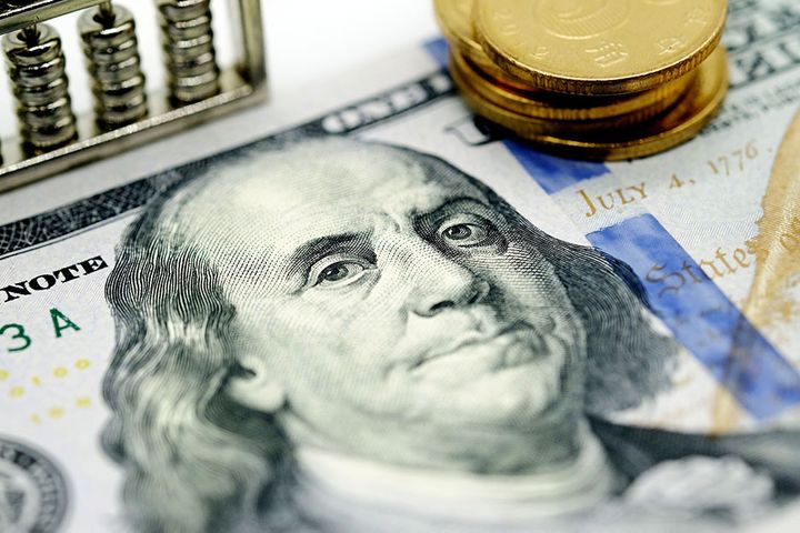 China's Forex Reserves Rise for Fifth Straight Month to USD3.1 Trillion