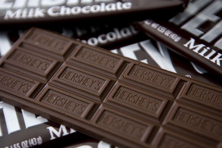 Hershey's Plans Up to 300 Dessert Cafes for China