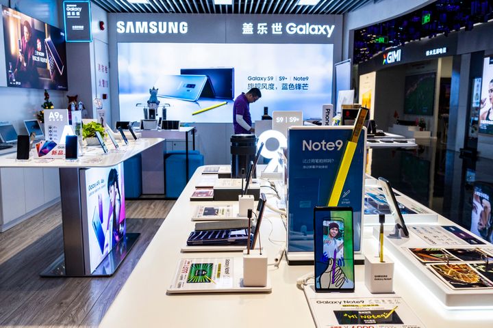 Samsung Claws Back to Over 1% China Handset Market Share After Slipping for Four Quarters