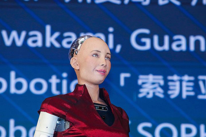 Robot Sophia Denies She Is Terminator as She Kills With Charm in China