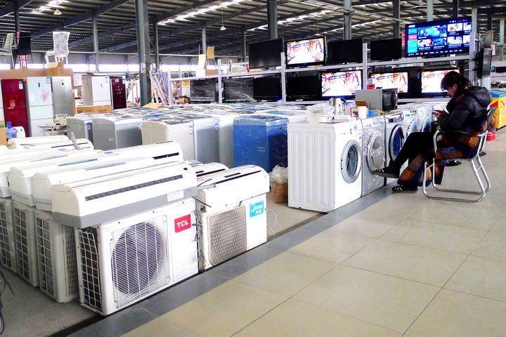 China Home Appliance Sales Fell 2.1% in 1st Half in First Drop in Eight Years