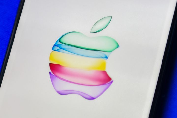 New iPhone Is Coming Sept. 10, Possibly in Green and Purple, Foxconn Insider Says