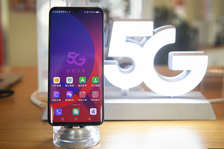 China's Huawei May Outpace Samsung in Global 5G Phone Market, Strategy Analytics Says 