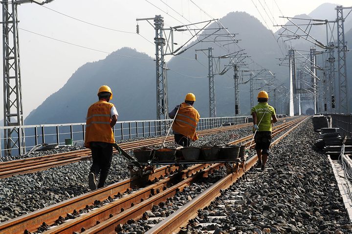 China to Invest USD17 Billion on 'Last Mile' Rail Links for Ports, Logistics Hubs and Industry