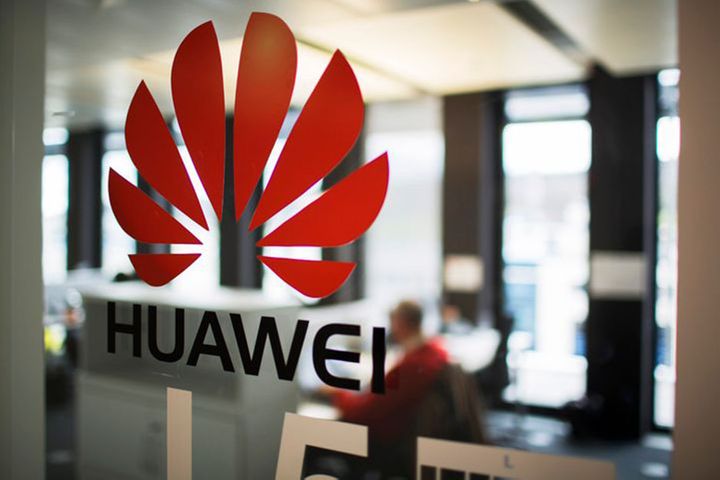 Huawei Shrugs Off US Woes by Boosting This Year's Revenue 