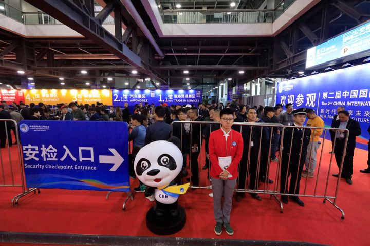 2nd CIIE Stages Final Large-Scale Dress Rehearsal Before Curtain Rises