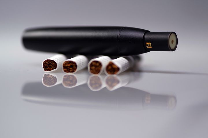 Alibaba, JD.Com Halt Sales of E-Cigarettes to US