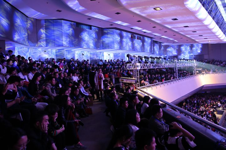 TECOM Conf Lures Top Tech Entrepreneurs to Beijing