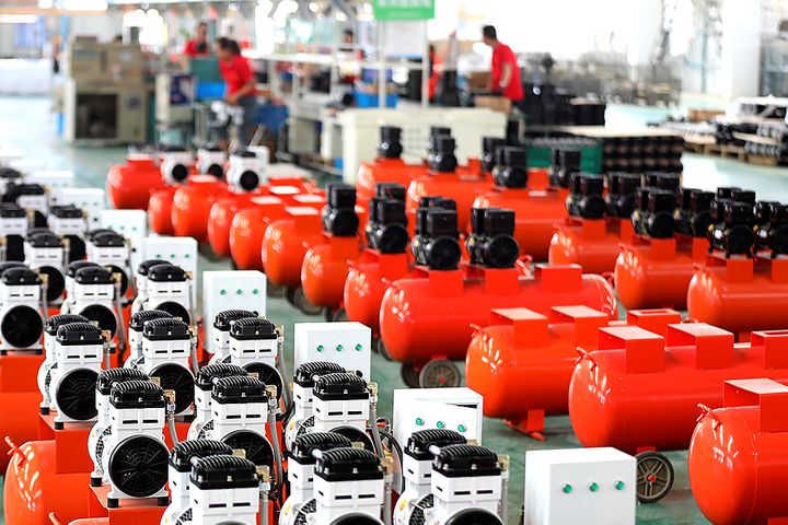 China's Industrial Added Value Widened Less Than Expected at 4.7% in October
