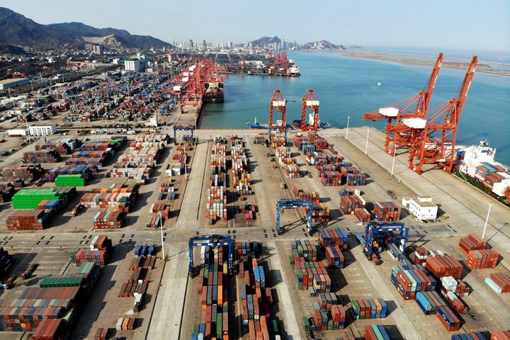 China's Trade Surplus Widened by 30% Last Month as Imports Shrank 