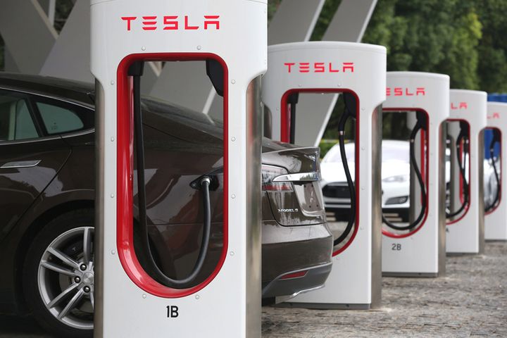 Tesla Rolls Out Its First Asian V3 Pile at Shanghai Super Charging Station