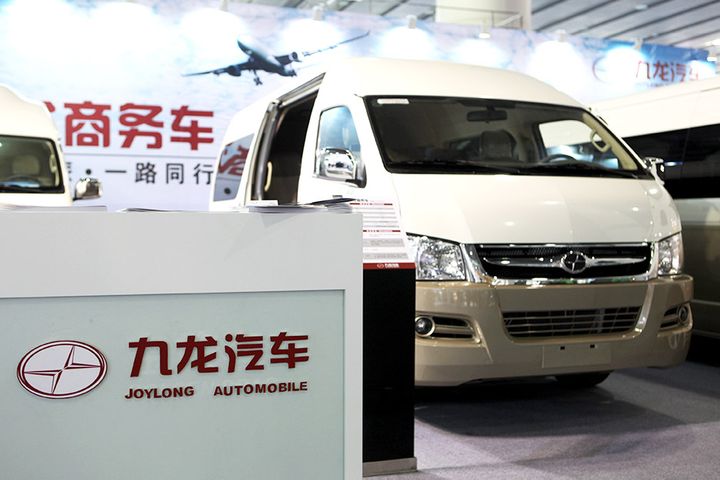 China's Jiangte Motor Shares Fall on NEV Business Exit