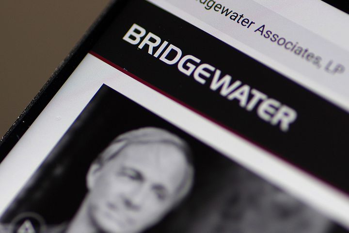 Bridgewater's China Arm Boosts Capital to Expand Its Presence