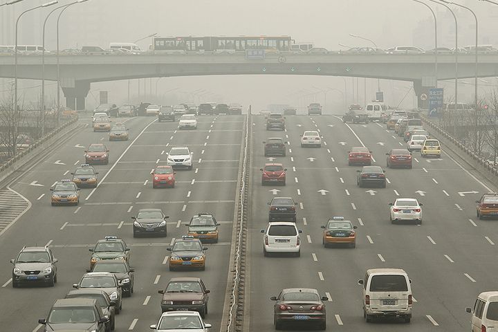 Beijing's PM2.5 Level Fell 17.6% Last Year, Sixth Year of Better Air