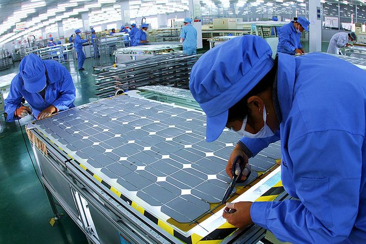 Word's Solar Panel Maker No. 2 to Build USD933 Million Plants to Boost Market Share