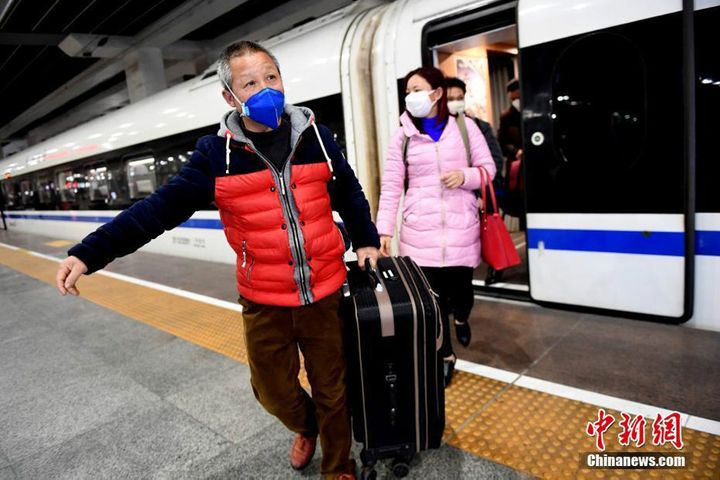 Customized Trains Operational to Send Migrant Workers Back to Work