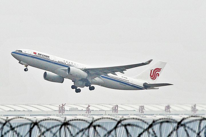 International Flights to China Are Stable Despite Virus Outbreak, Official Says