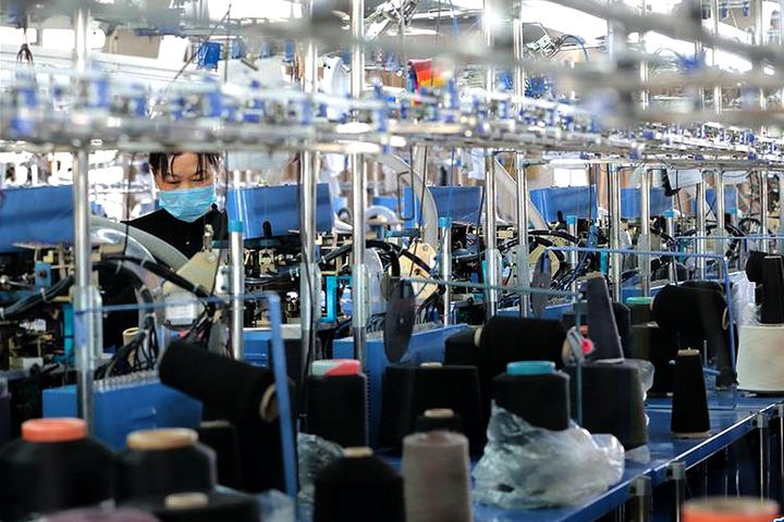 China's Manufacturers Get Back to Work