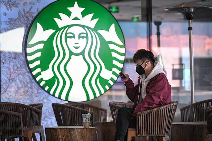 Starbucks Reopens Five Wuhan Stores
