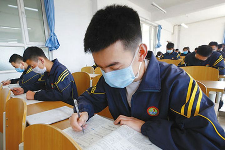  Amid Waning Virus, Several Chinese Provinces Announce School Re-Start Dates
