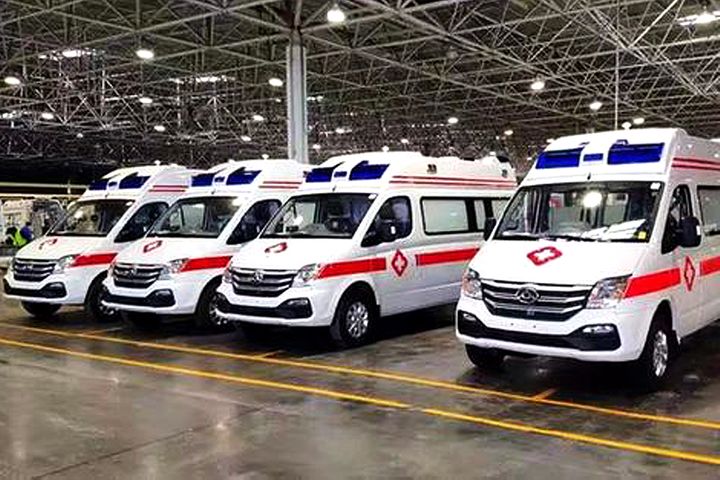 700-Odd Negative Pressure Ambulances Ride to the Rescue in Virus-Hit Hubei, MIIT Says