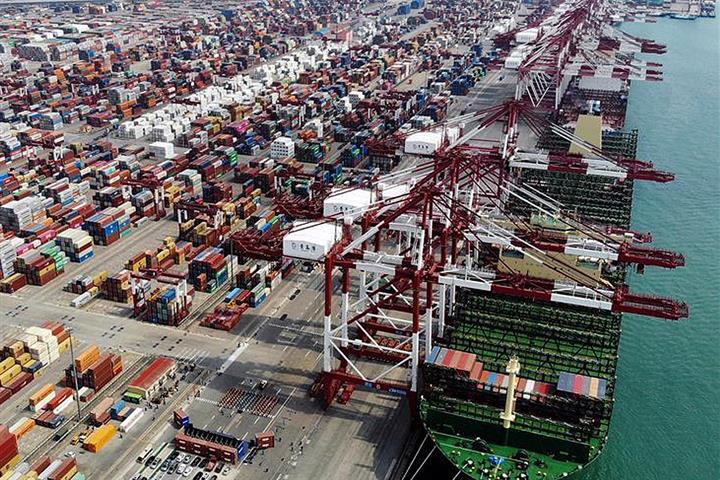 China’s Logistics Volume Fell 7.5% in First Quarter, CFLP Says