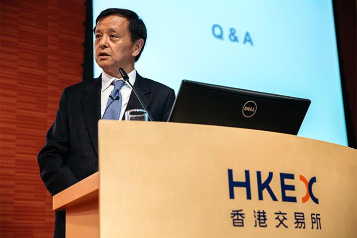 HKEX Stock Slides on CEO Charles Li’s Plans to Step Down Next Year