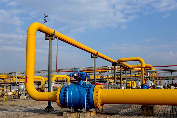 China's Natural Gas Output Rose 10.3% in Jan.-April