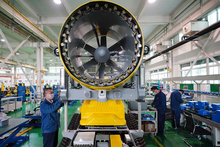 China's June Manufacturing PMI Rises for Fourth Month But Demand Lags