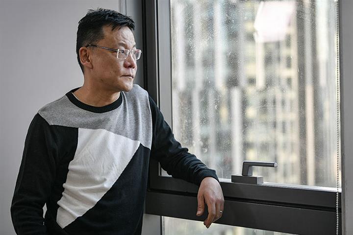 Police Take Dangdang Founder Li Guoqing After He Resorts to Safe-Breaking, Firm Says